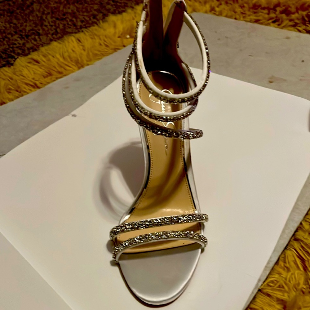 Jessica Simpson white glass satin heel size 8.5